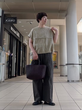 「かぐれ（カグレ）のリネンサークルプルオーバー（シャツ/ブラウス、ベージュ系）」を使った、いわぶさん（レディース・168cm）の夏コーディネート