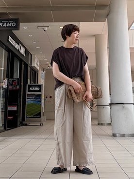 「かぐれ（カグレ）のフレンチスリーブカットソー（Tシャツ/カットソー、ブラウン系）」を使った、いわぶさん（レディース・168cm）の夏コーディネート