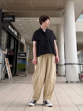 「かぐれ（カグレ）のコットンリネンボリュームパンツ（その他パンツ、イエロー系）」を使った、いわぶさん（レディース・168cm）の夏コーディネート