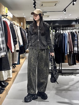 「PBLIM（ページボーイリム）のアイテム」を使った、meiさん（レディース・167cm）の冬コーディネート