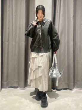 「アイテム（ブルゾン）」を使った、meiさん（レディース・166cm・20代）の秋コーディネート