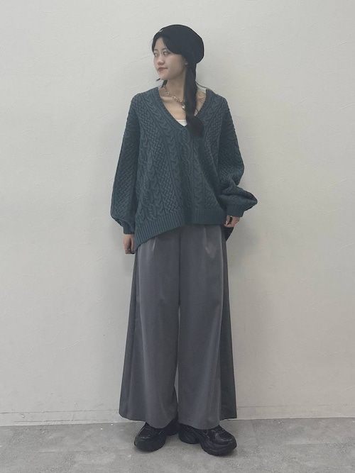 finn❤︎ページ セール】WEB限定/ケーブルVネックプルオーバー（ニット/セーター