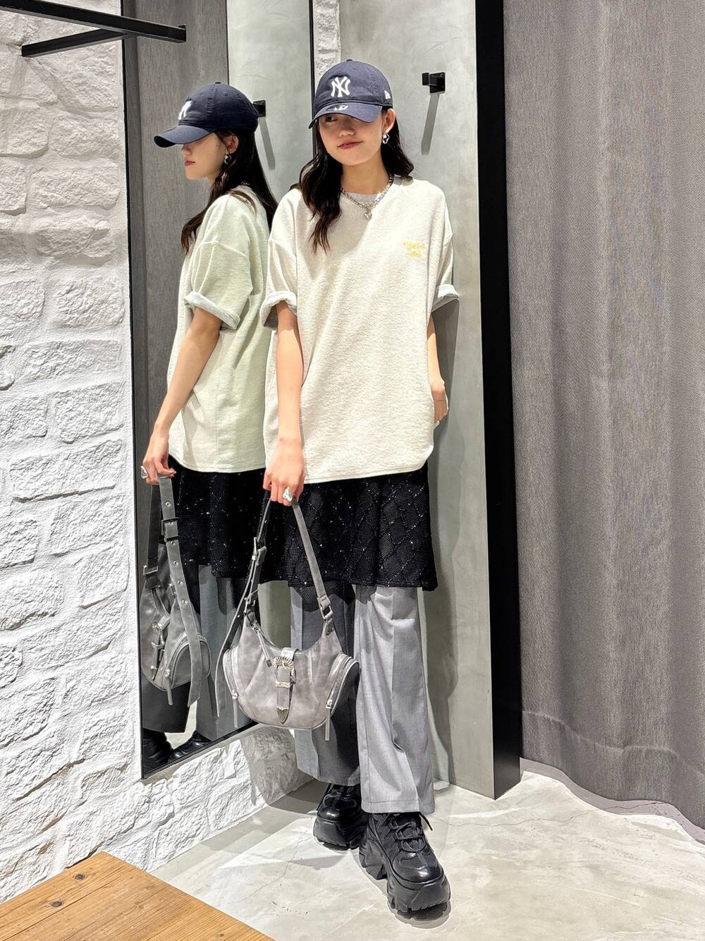 mei(PAGEBOY天神ソラリア店)｜PAGEBOYのスニーカーを使った