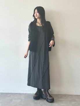 「PAGEBOY（ページボーイ）のサンドヴィンテージキリカエロングスリーブワンピース(長袖) 【ボートネック・ワンショルダー対応】（ワンピース）」を使った、meiさん（レディース・167cm）の夏コーディネート