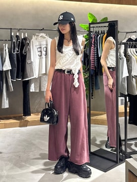 「PAGEBOY（ページボーイ）のサイドタックルーズウラケパンツ/イージーパンツ【4color・2size】（スウェットパンツ）」を使った、meiさん（レディース・167cm）の夏コーディネート