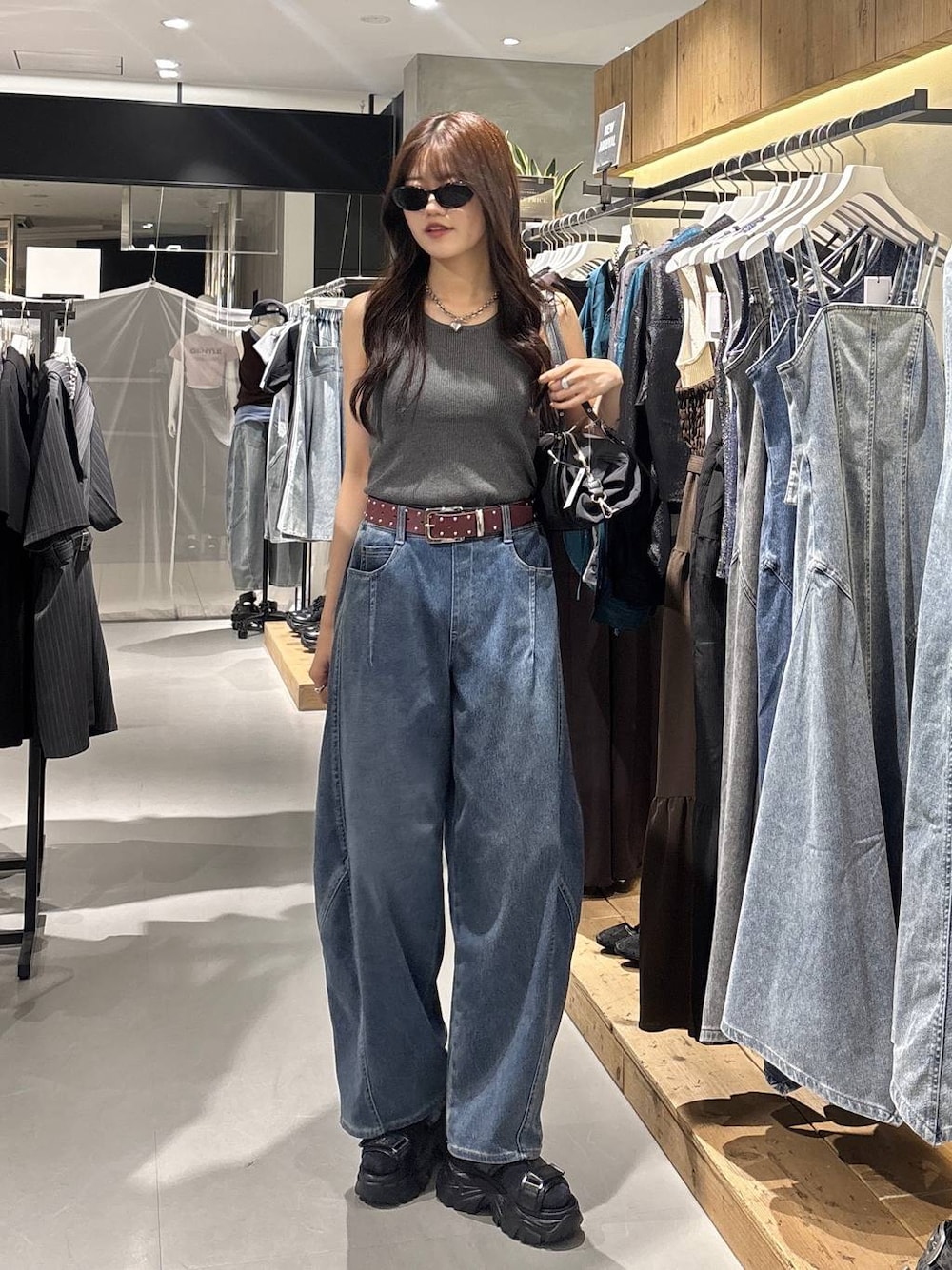 Meiページ mei（PAGEBOY天神ソラリア店）のコーディネート一覧 - WEAR