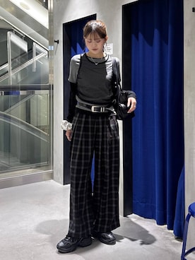 「PAGEBOY（ページボーイ）のセットアップワイドスラックス【セットアップ対応/無地色のみイージーケア】（スラックス、その他）」を使った、meiさん（レディース・166cm）の秋コーディネート