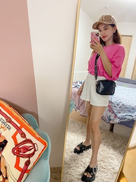 「GYDA（ジェイダ）のアイテム（スウェットパンツ）」を使った、Misaki Kellyさん（レディース・157cm）の夏コーディネート