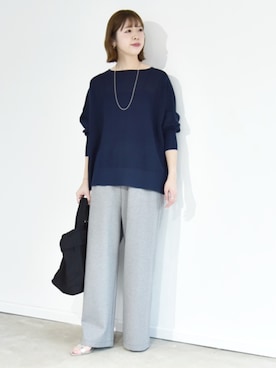 「アイテム（スウェットパンツ）」を使った、五月女さん（レディース・162cm）の春コーディネート