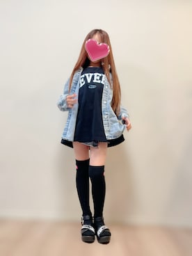 「algy（アルジー）のクリアベルトサンダル（サンダル、ブラック系）」を使った、yukinoさん（キッズ・130cm）の春コーディネート