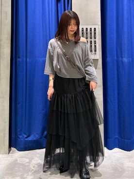 「PBLIM（ページボーイリム）の《UNISEX/８個ポケットで収納可能》8ポケミニショルダー / パスポート/350mlペットボトル（ショルダーバッグ、ブラウン系）」を使った、emiri0712さん（レディース・147cm）の春コーディネート