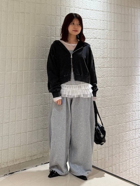 「PAGEBOY（ページボーイ）のアイテム（スウェットパンツ）」を使った、emiri0712さん（レディース・147cm）の秋コーディネート