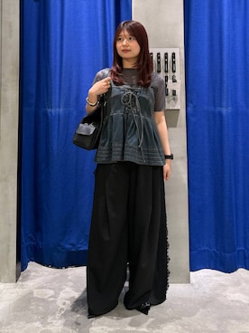 「PAGEBOY（ページボーイ）の＜まるでデニム見え！/紫外線カット/接触冷感/ストレッチ＞マルデニペプラムビスチェ（その他トップス、グリーン系）」を使った、emiri0712さん（レディース・147cm）の夏コーディネート
