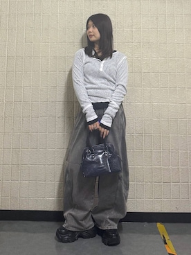 「PAGEBOY（ページボーイ）のプラットチャンキースニーカー【3サイズ展開・軽量】（スニーカー、ブラック系）」を使った、emiri0712さん（レディース・147cm）の春コーディネート