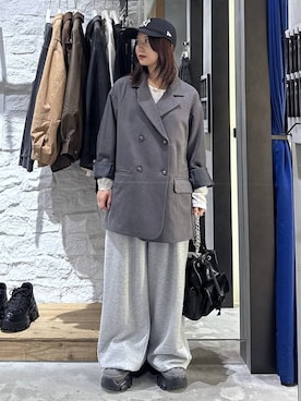 「PBLIM（ページボーイリム）のアイテム（スウェットパンツ）」を使った、emiri0712さん（レディース・147cm）の秋コーディネート