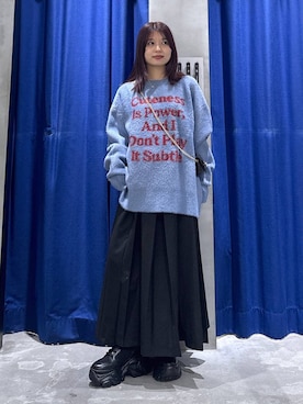 「アイテム（ボディバッグ/ウエストポーチ）」を使った、emiri0712さん（レディース・147cm）の冬コーディネート