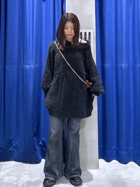 「アイテム（ボディバッグ/ウエストポーチ）」を使った、emiri0712さん（レディース・147cm）の冬コーディネート