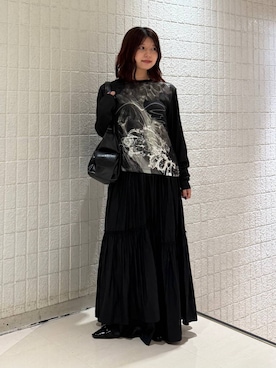 「PAGEBOY（ページボーイ）の〈接触冷感機能付き〉レザーライクフレアスカート（スカート、ブラック系）」を使った、emiri0712さん（レディース・147cm）の夏コーディネート