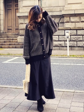 「GRL（グレイル）のバックレースアップハイウエストマーメイドスカート（スカート）」を使った、ma-さん（レディース・160cm）の冬コーディネート
