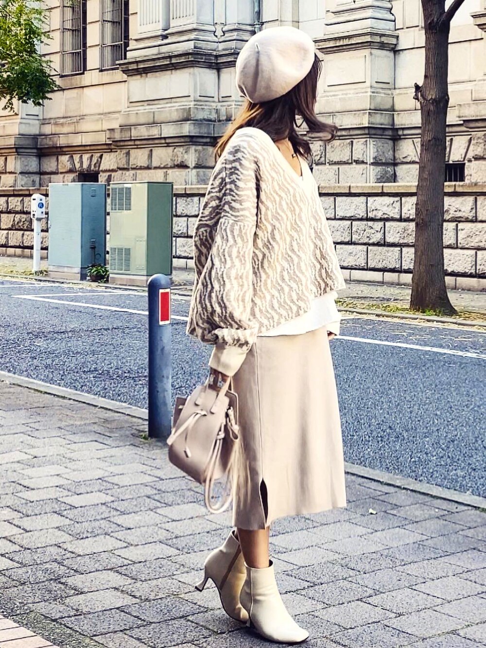 日本製 ペプラムトップス×スカートセットアップを使った人気