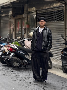 「アイテム（ハンチング/ベレー帽）」を使った、Kuo Mengさん（メンズ・178cm）の秋コーディネート