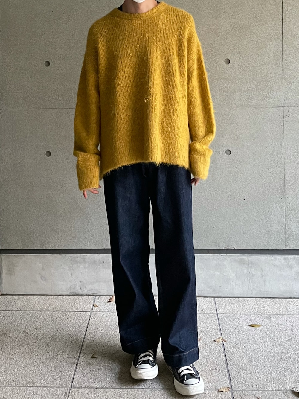 「秋のコーデ、モヘアニット、ワイドデニム、CT70s、古着」｜「usedのアイテム（デニムパンツ、ブルー系）」を使った、ゆーさん（メンズ・167cm）の秋コーディネートの1枚目の写真