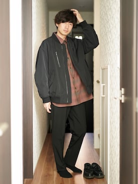 「チェック柄に恋してる」｜「アイテム（MA-1）」を使った、そめさんさん（メンズ・180cm）の秋コーディネート