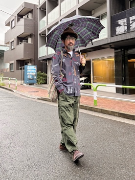 「beautiful people（ビューティフルピープル）のアイテム（カーゴパンツ、グリーン系）」を使った、ヤギハシカズヒロさん（メンズ・182cm）の夏コーディネート