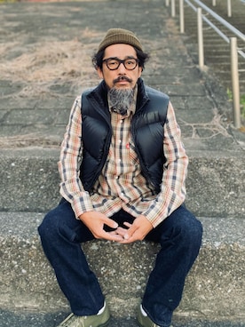 「TMT（ティーエムティー）のアイテム（パンツ）」を使った、ヤギハシカズヒロさん（メンズ・181cm）の冬コーディネート