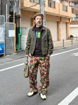 「Levi's」｜「アイテム（デニムジャケット）」を使った、ヤギハシカズヒロさん（メンズ・182cm）の秋コーディネート