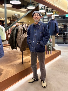 「アイテム（デニムジャケット）」を使った、ヤギハシカズヒロさん（メンズ・182cm）の秋コーディネート