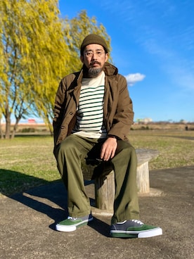 「CHAPS（チャップス）のアイテム（パンツ）」を使った、ヤギハシカズヒロさん（メンズ・181cm）の冬コーディネート