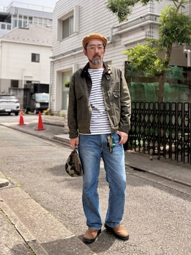「Barbour（バブアー）のアイテム（その他アウター、グリーン系）」を使った、ヤギハシカズヒロさん（メンズ・182cm）の夏コーディネート