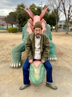 「アイテム（その他トップス、ホワイト系）」を使った、ヤギハシカズヒロさん（メンズ・181cm）の冬コーディネート