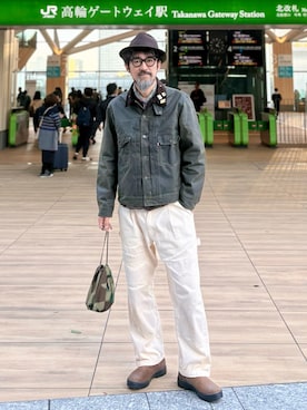 「アイテム（デニムジャケット）」を使った、ヤギハシカズヒロさん（メンズ・182cm）の秋コーディネート