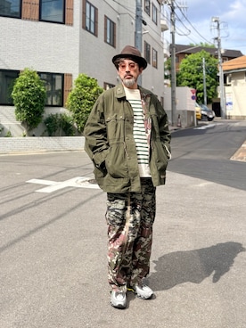 ミリタリージャケットを使った「セットアップ」のメンズ人気