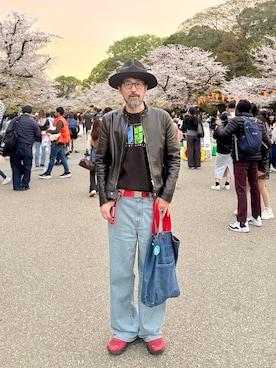 「YANUK（ヤヌーク）のアイテム」を使った、ヤギハシカズヒロさん（メンズ・182cm）の春コーディネート