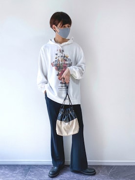 「SHAREEF（シャリーフ）のアイテム（パーカー）」を使った、まささん（メンズ・180cm）の夏コーディネート