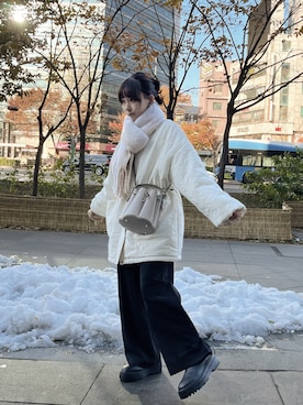 「アイテム（マフラー）」を使った、monaさん（レディース・154cm）の冬コーディネート