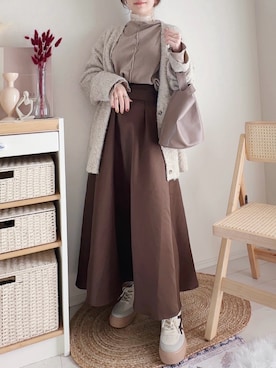 「メロートップス」｜「アイテム（ハンドバッグ）」を使った、てぃるさん（レディース・158cm）の冬コーディネート