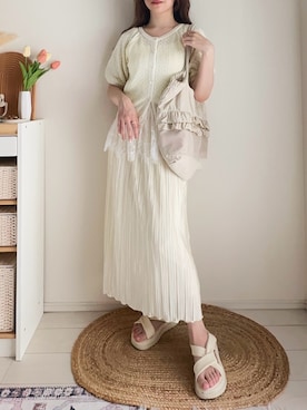 「SHEINのアイテム（サンダル、ホワイト系）」を使った、てぃるさん（レディース・158cm）の夏コーディネート