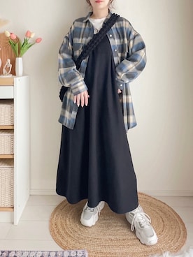 「アイテム（ジャンパースカート）」を使った、てぃるさん（レディース・158cm）の秋コーディネート