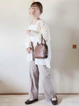 「スクエアトゥ」｜「アイテム（スラックス）」を使った、てぃるさん（レディース・158cm）の春コーディネート