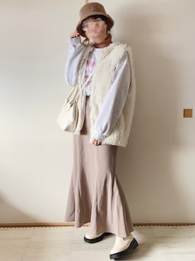 「リブニット」｜「アイテム（スウェット）」を使った、てぃるさん（レディース・158cm）の冬コーディネート