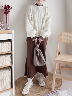 「メロートップス」｜「アイテム（ハンドバッグ）」を使った、てぃるさん（レディース・158cm）の秋コーディネート