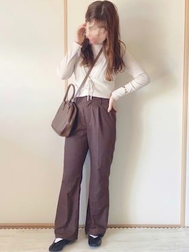 「apres jour（アプレジュール）のアイテム（スラックス）」を使った、てぃるさん（レディース・158cm）の秋コーディネート