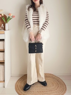 「アイテム（ベスト）」を使った、てぃるさん（レディース・158cm）の秋コーディネート