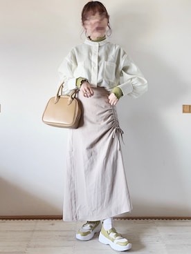 「メロートップス」｜「アイテム（スカート）」を使った、てぃるさん（レディース・158cm）の春コーディネート