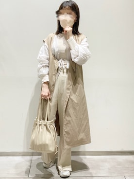 「しまむら（シマムラ）のアイテム（トレンチコート）」を使った、てぃるさん（レディース・158cm）の春コーディネート