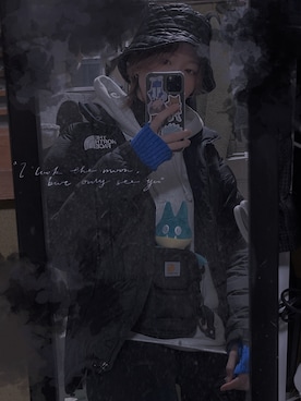 「carhartt」｜「アイテム（ダウンジャケット/コート）」を使った、きみひこさん（レディース・170cm）の冬コーディネート